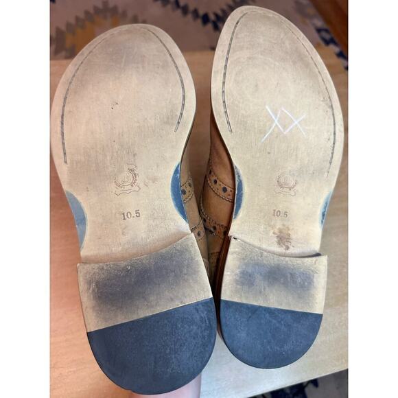 Aston Grey Payton Wingtip Leather Boots - Picture 4 of 9